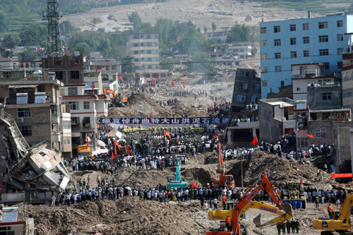 Zhouqu in mourning for mudslide victims