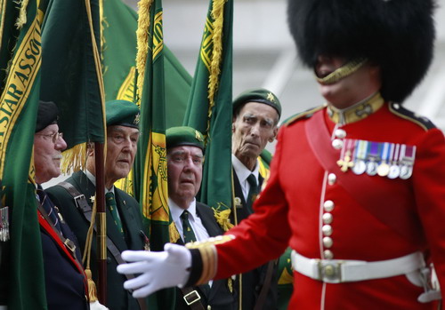 London commemorates the 65th anniversary of VJ Day