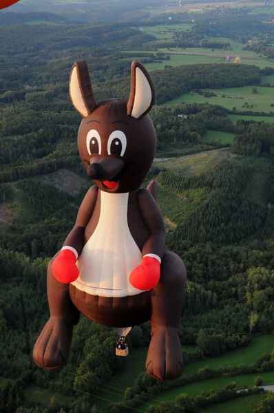 10th annual Hotton air ballon festival kicks off