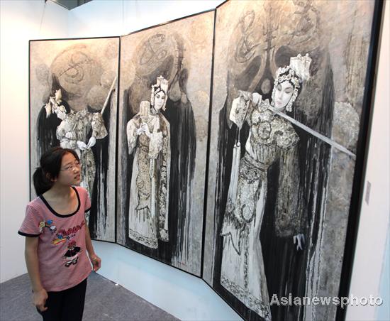 World artists show their works in Beijing