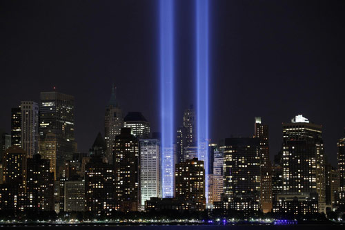 'Tribute in Lights' illuminates NYC