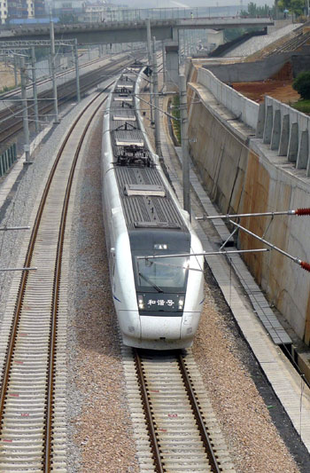 Train express run for E China cities to open