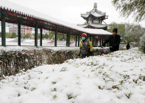 Cold air sweeps Northeast China