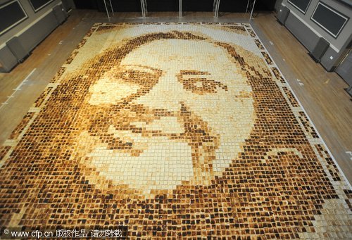 UK’s Warrington toasts world’s biggest mosaic