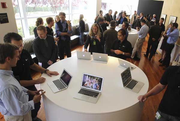Apple launches latest thinner laptop
