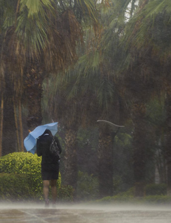 Typhoon Megi lands at E China's Fujian