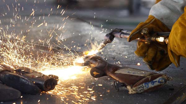 Illegal firearms destroyed in Panama City