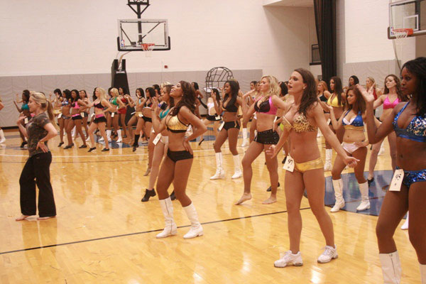 Fierce competition behind the cheers