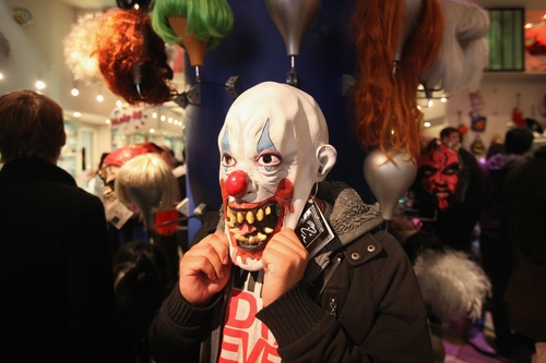 Costume shop gears up for upcoming Halloween