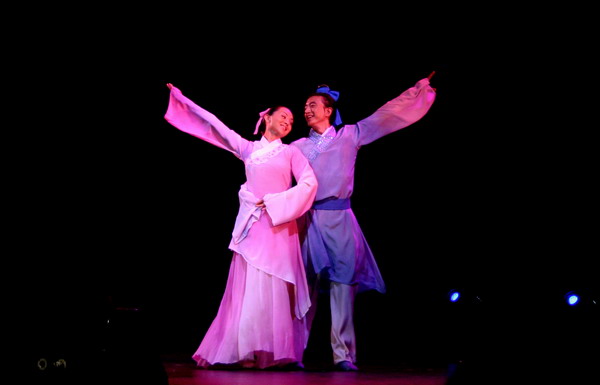 China art troupe perform in Sydney
