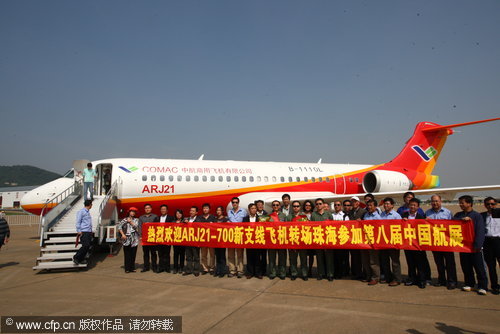 China-made passenger jet debuts at air show