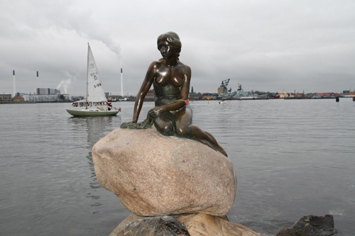 Little Mermaid returns home after Expo trip