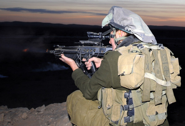 Israeli female soldiers in military drill