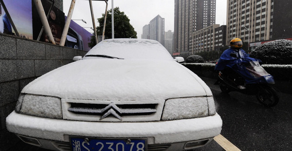 Snowfall sweeps many parts of China