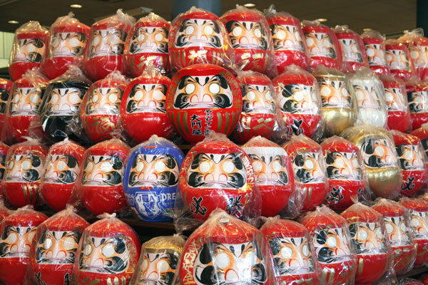 The art of New Year Japanese tumblers