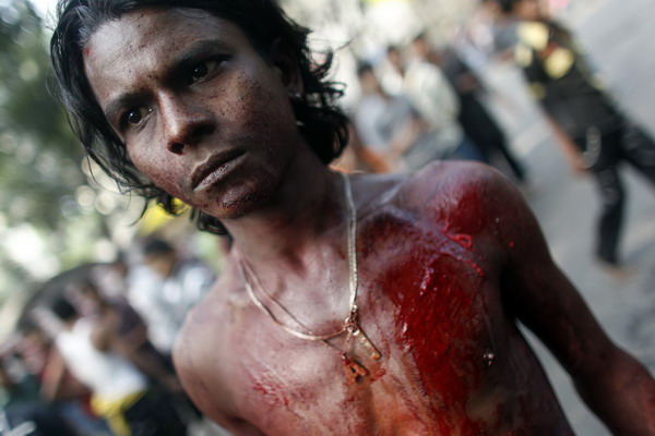Shi'ites mark Ashura festival