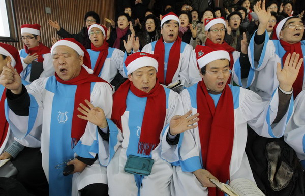 Christmas service on the stinging border 