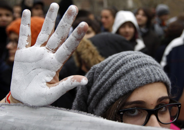 Students protest new university law in Rome