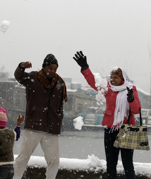 India salutes season's first snow
