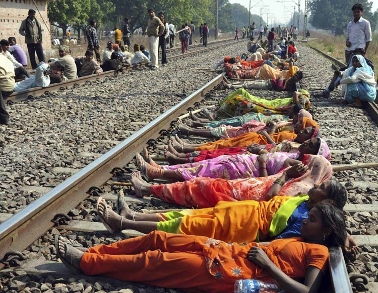 Snapshots: The world in 24 hours Jan 21