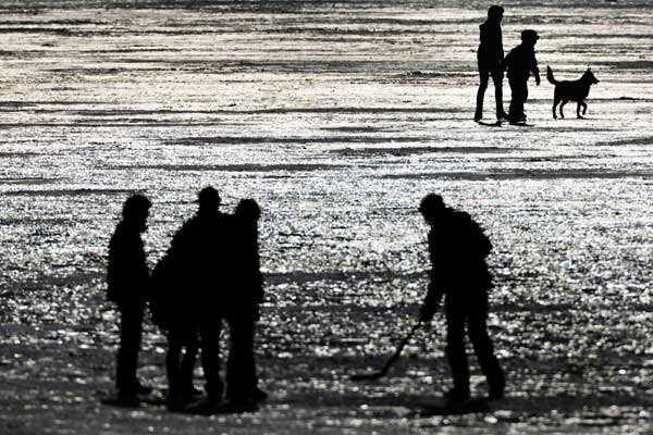 Snapshots: The world in 24 hours Jan 30