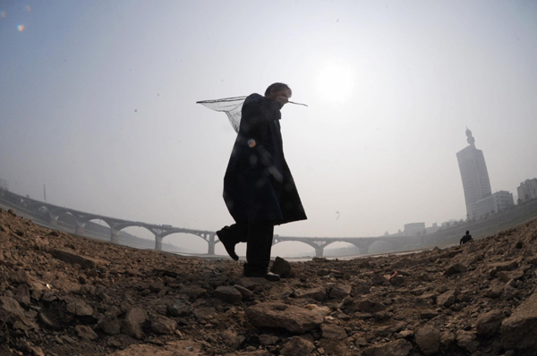 Drought hits C. China