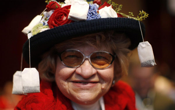 Snapshots: The world in 24 hours Feb 10