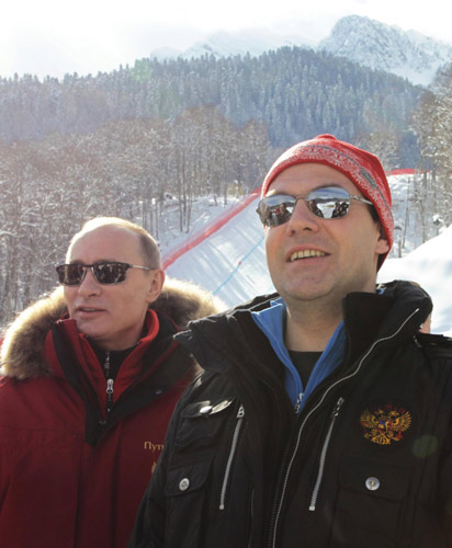 Here come the Kremlin skiing buddies