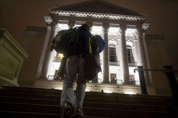 Snapshot: The world in 24 hours Feb 21