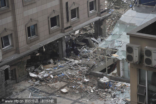 Gas explosion in a local court in SW China