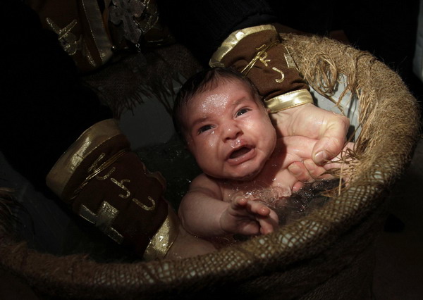 Snapshots: The world in 24 hours Mar 3