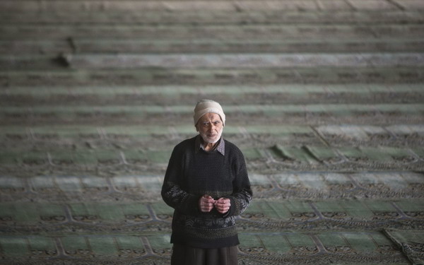Snapshots: the world in 24 hours, March 25