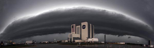 Snapshots: the world in 24 hours Mar 31