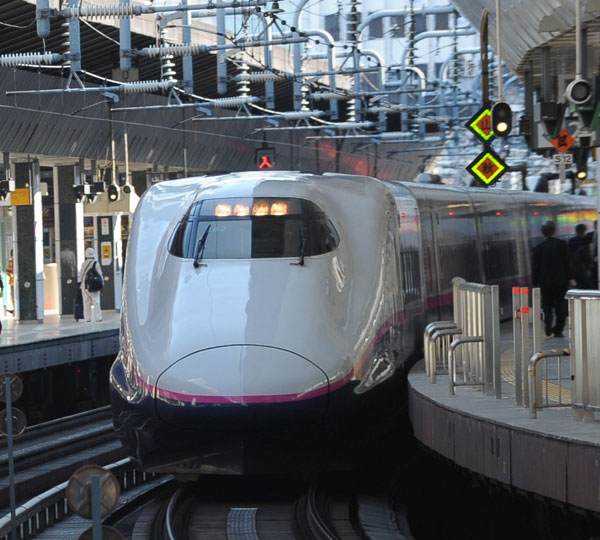 Bullet train between Tokyo and Sendai resumes