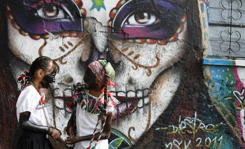 Snapshots: The world in 24 hours May 6, 2011