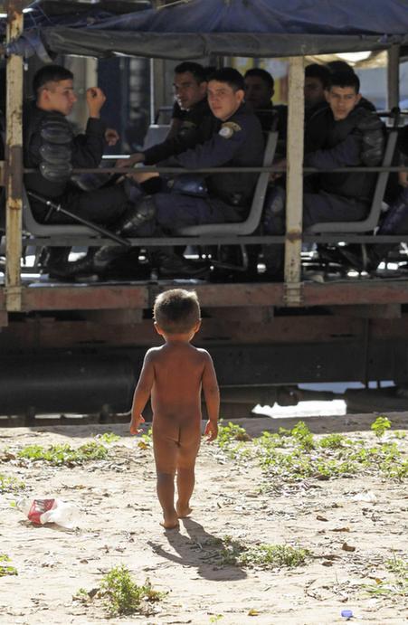 Snapshots: the world in 24 hours, May 13