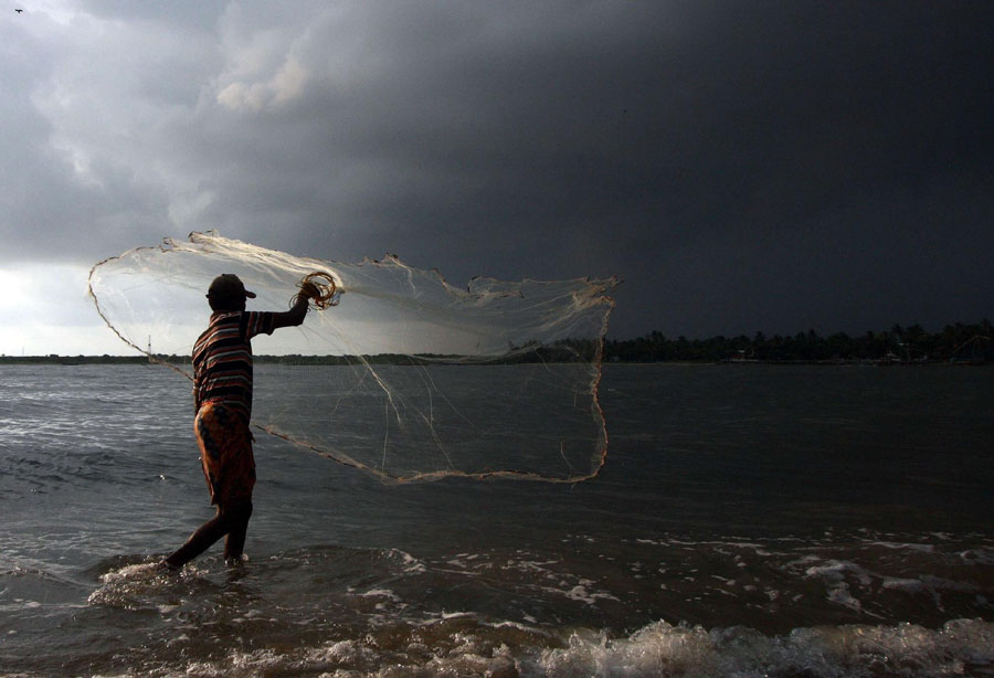 Snapshots: The world in 24 hours, May 17