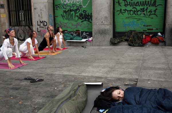 Snapshots: The world in 24 hours, May 26