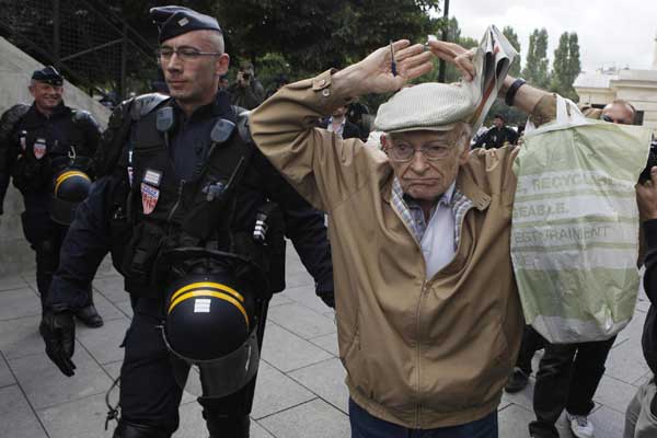 Anti-G8 protest in France