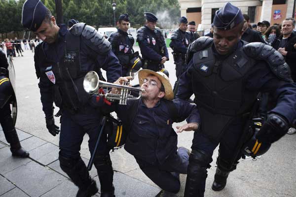 Anti-G8 protest in France