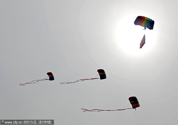 Death defying mid-air antics at C China festival