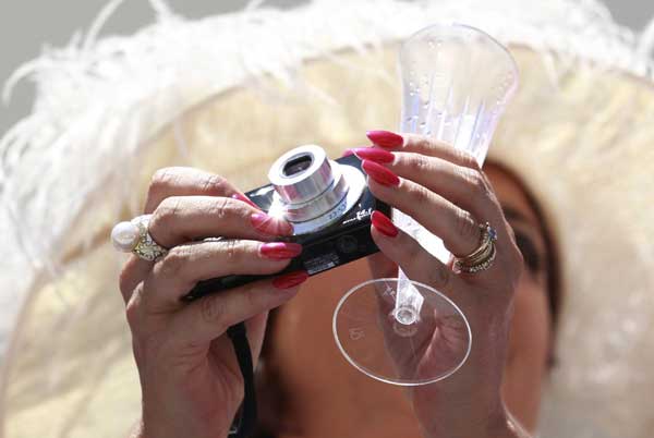 2011 Ladies' Day fashion in England