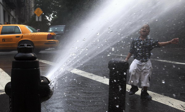 Snapshots: The world in 24 hours, June 9