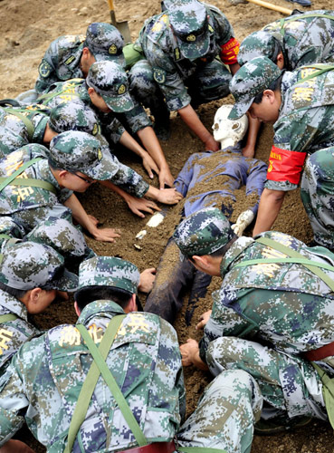 Emergency drill near Three Gorges Reservoir