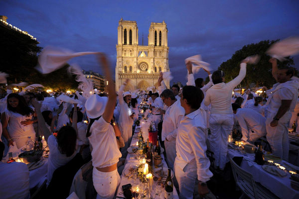 White Dinner in front of Notre Dame Cathedral