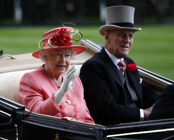 Fabulous hats dazzle the Royal Ascot