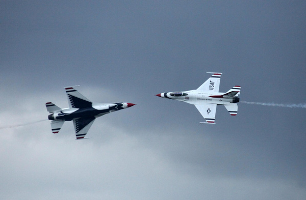 Gravity-defying stunts at Belgium air show