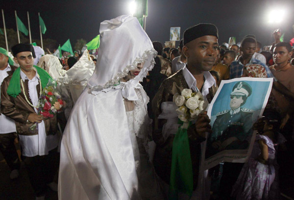 A mass wedding ceremony in Tripoli
