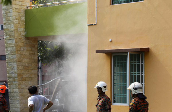 Malaysia police free 30 children held hostage
