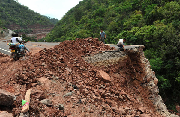 Tried and failed: Chinese road opens to fatalities